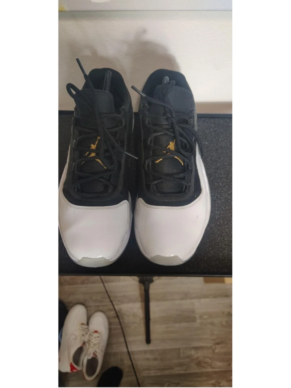 Jordan Air Jordan Shoes Mens Size 9.5 Black White Low Top Sneakers DN4800-070